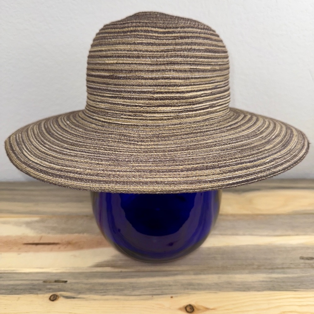 Wallaroo Hat Co Sydney Diva Sun Hat Natural Brown Wide Brim Woven Lined Like New